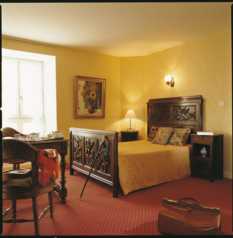 Le Pelican Hotel Rochefort-en-Terre Eksteriør billede